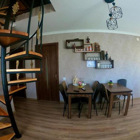 Kazbegi Inn Екстер'єр фото