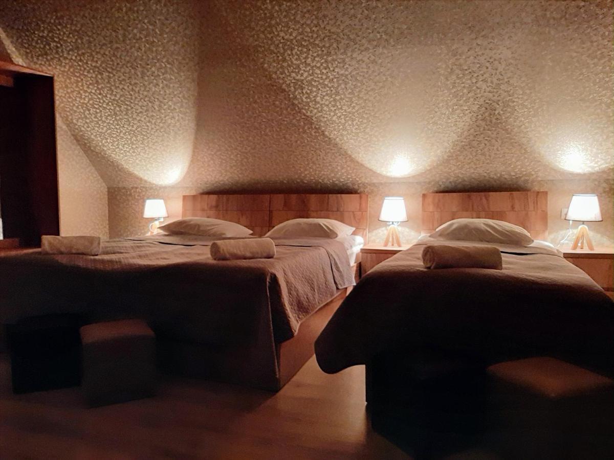 Kazbegi Inn Екстер'єр фото