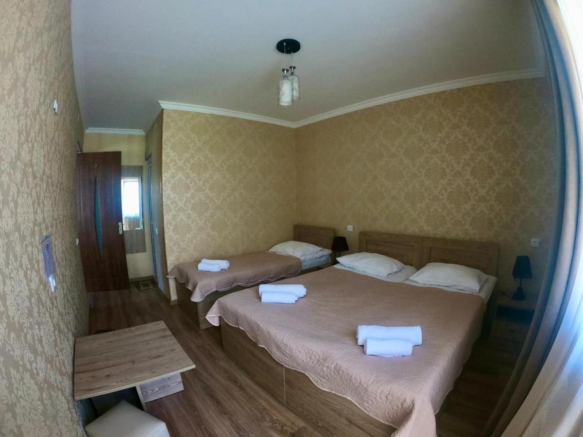 Kazbegi Inn Екстер'єр фото