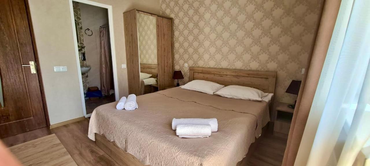 Kazbegi Inn Екстер'єр фото