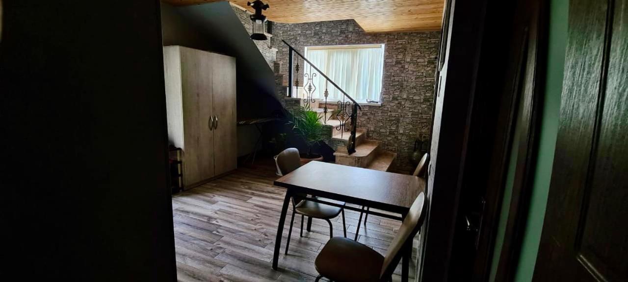 Kazbegi Inn Екстер'єр фото