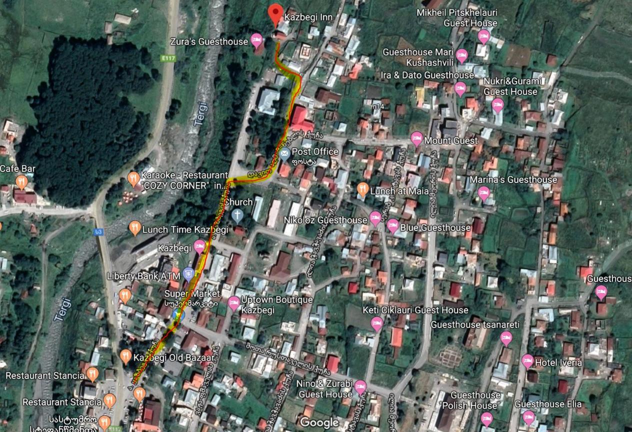 Kazbegi Inn Екстер'єр фото